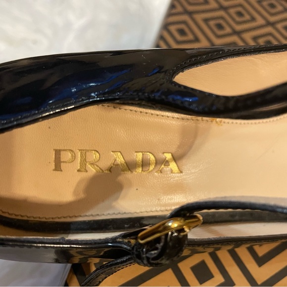 Prada Black Patent Leather Heel - Picture 6 of 11